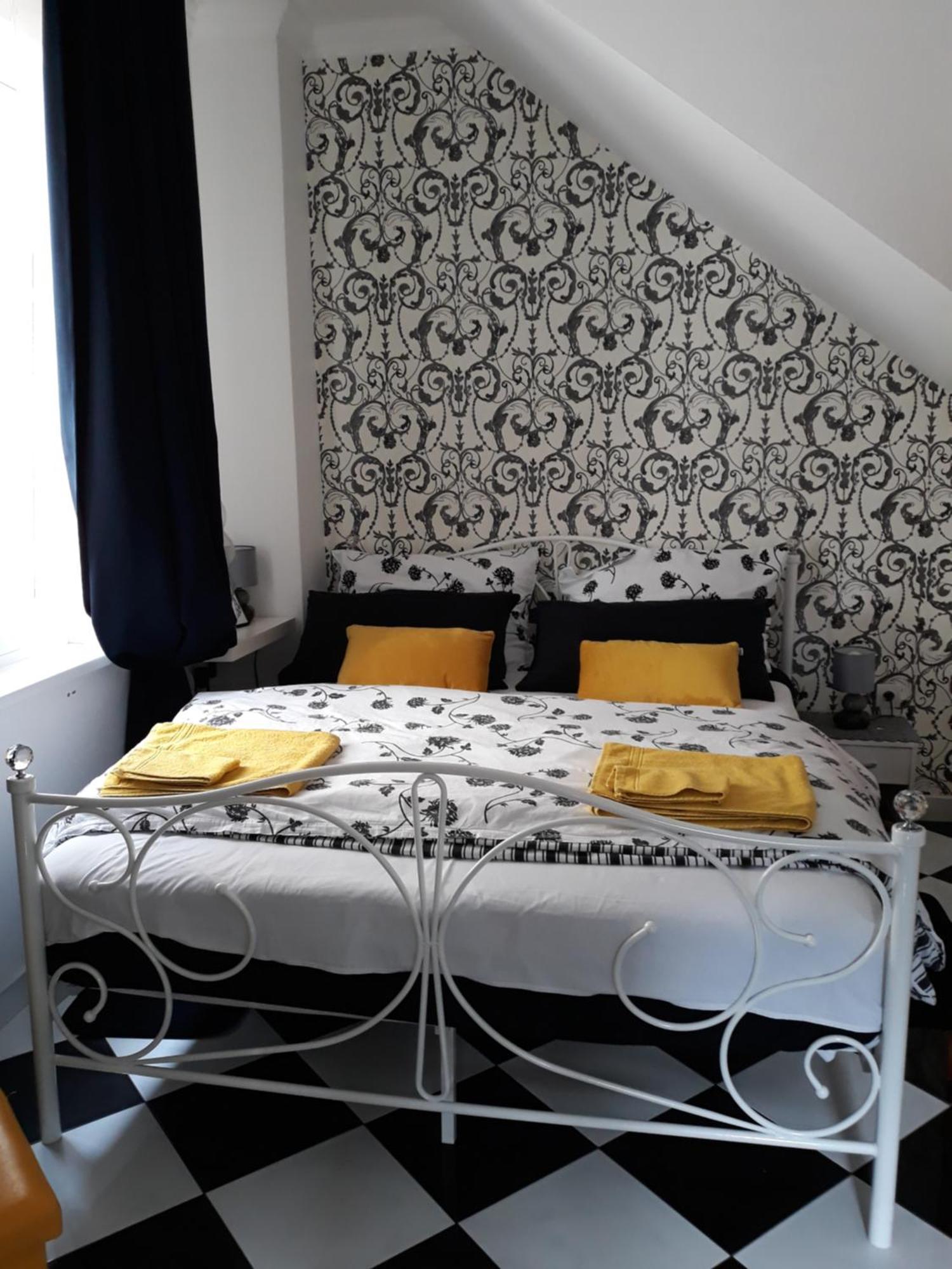 Apartments Paris Umag Eksteriør bilde